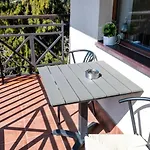 Luxe View I *