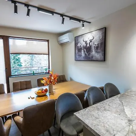 Luxe View I Apartment