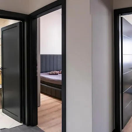 Luxe View I *